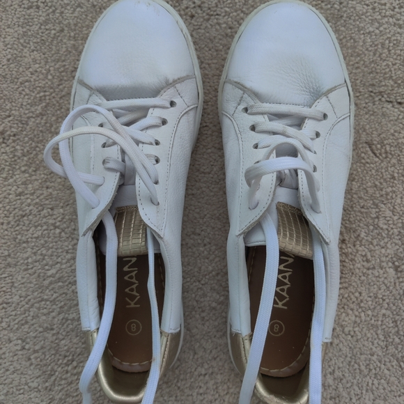 Kaanas Lace-Up Sneakers - Picture 15 of 16